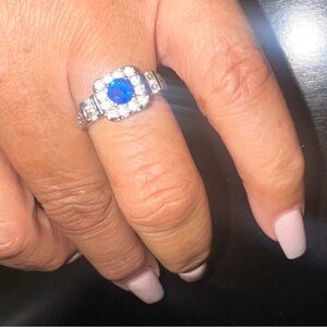 Elegant Silver and Blue Gemstone Ring